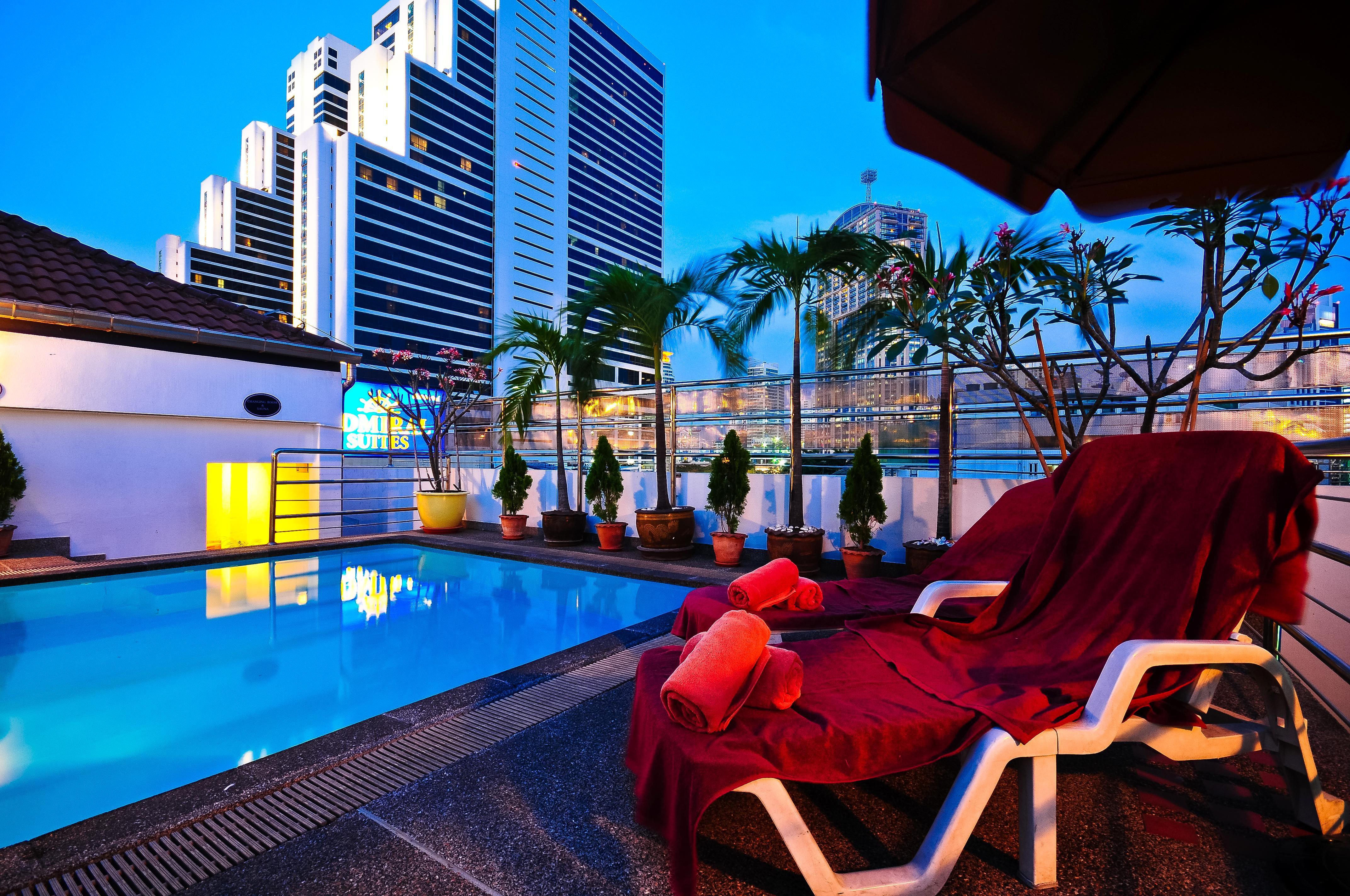 Admiral Suites Bangkok Exteriér fotografie