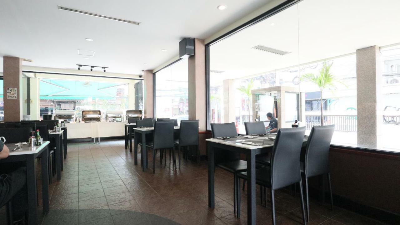 Admiral Suites Bangkok Exteriér fotografie